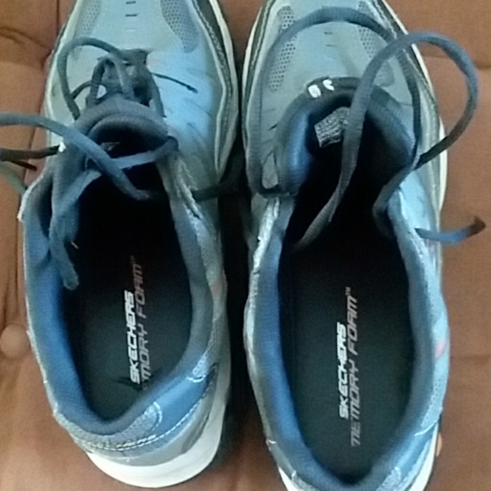 ⬇️$100 Sketchers Mens - Picture 5 of 7